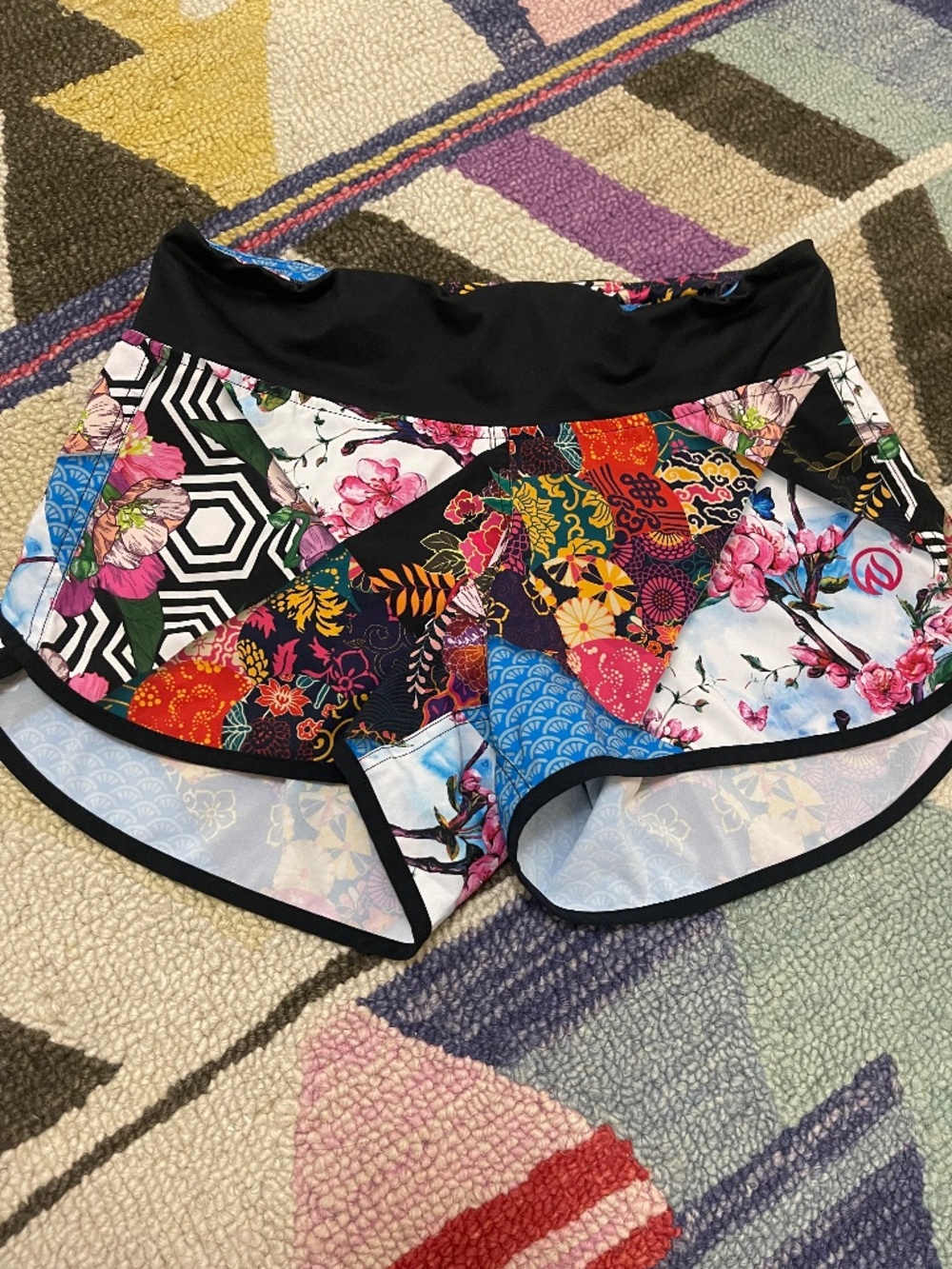 INKnBURN “origami” shorts size 12